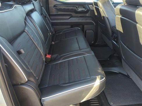 Used 2023 GMC Sierra 1500 AT4X image 26