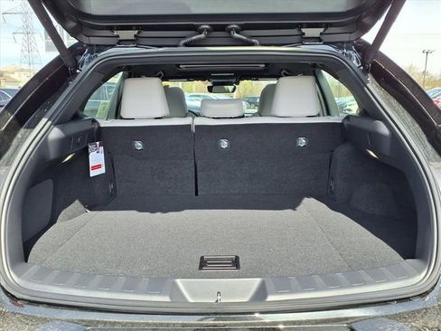 New 2026 Lexus UX 300h AWD image 36