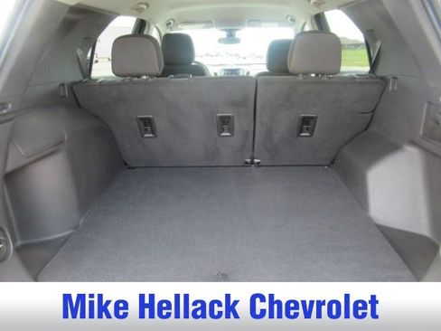 Used 2024 Chevrolet Equinox LT AWD/4WD image 18