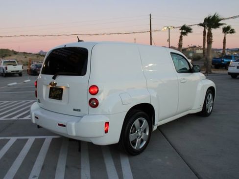 Used 2010 Chevrolet HHR LS image 7