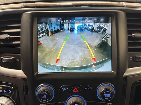 Used 2016 RAM 1500 Limited AWD/4WD image 9