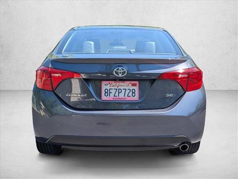 Used 2019 Toyota Corolla SE FWD image 7
