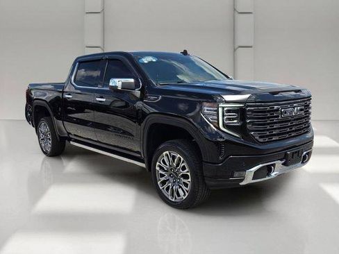 Certified 2025 GMC Sierra 1500 Denali Ultimate AWD/4WD image 7