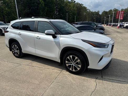 Used 2026 Toyota Highlander XLE AWD/4WD image 9