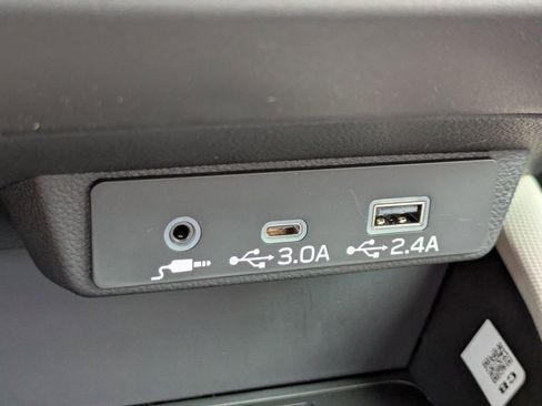 Certified 2026 Subaru Forester Premium image 21