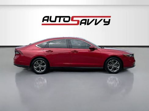 Used 2024 Honda Accord EX image 8