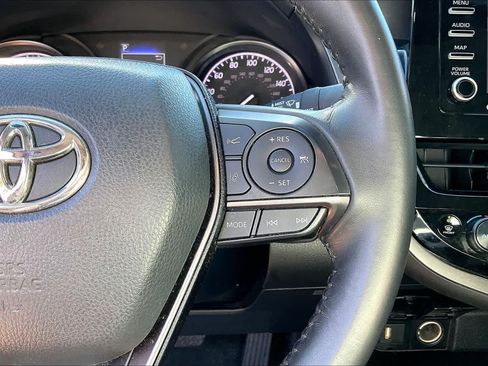 Used 2024 Toyota Camry SE w/ Convenience Package FWD image 19