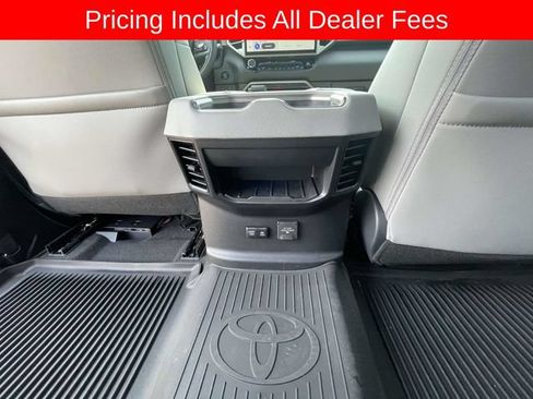 Used 2026 Toyota Tundra Limited AWD/4WD image 19
