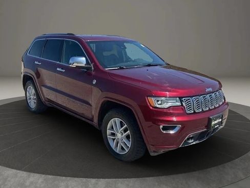 Used 2018 Jeep Grand Cherokee Overland AWD/4WD image 11