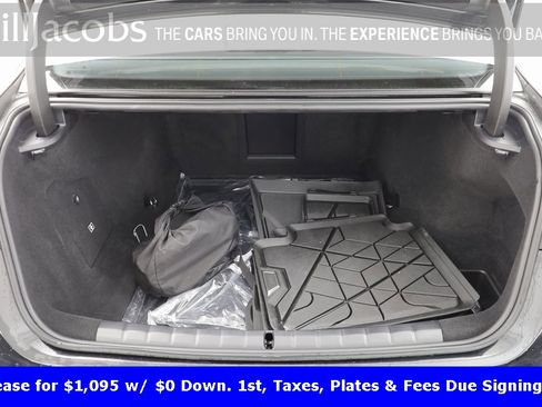 Certified 2025 BMW 750e xDrive image 20