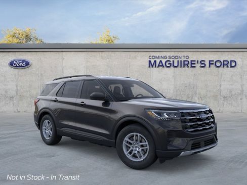 New 2026 Ford Explorer Active AWD/4WD image 7