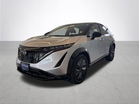 Certified 2024 Nissan Ariya AWD image 2