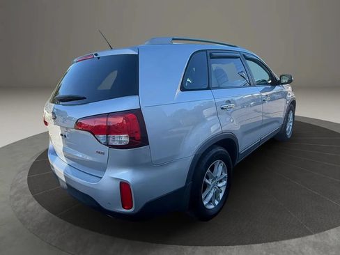 Used 2015 Kia Sorento LX FWD image 5