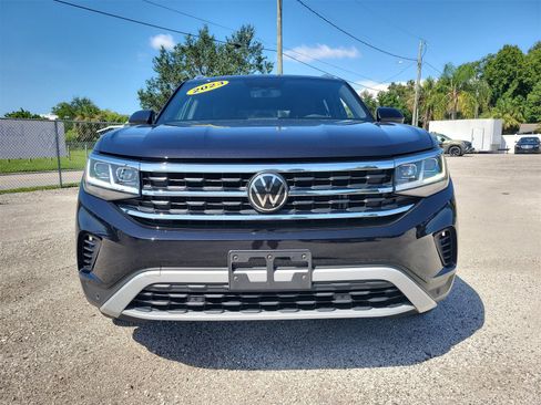 Used 2023 Volkswagen Atlas Cross Sport SE image 3