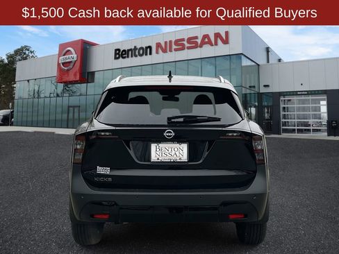 New 2026 Nissan Kicks SV w/ SV Premium Package image 6