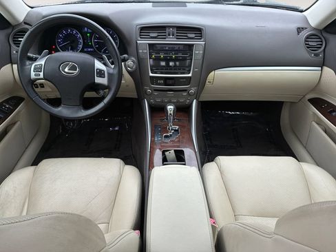 Used 2013 Lexus IS 250 w/ Premium Pkg Value Edition RWD image 10