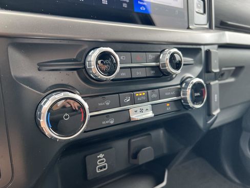 Used 2025 Ford F150 XLT w/ Equipment Group 301A Standard image 32