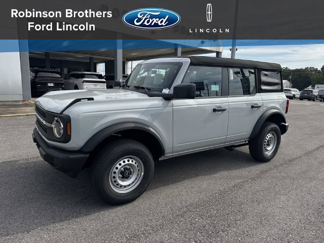 New 2026 Ford Bronco 4-Door AWD/4WD image 1