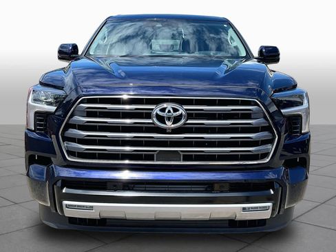 Used 2023 Toyota Sequoia Limited RWD image 4
