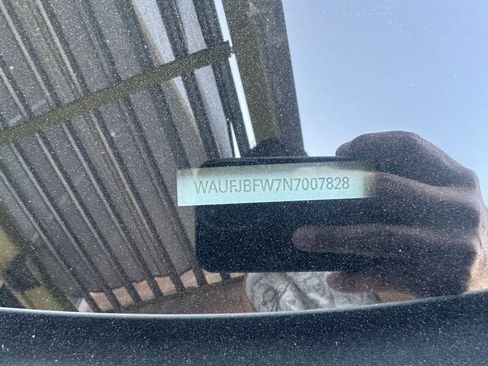 Used 2022 Audi e-tron GT Premium Plus image 43