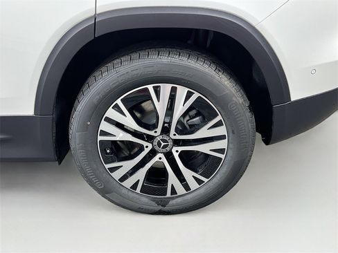New 2026 Mercedes-Benz GLB 250 4MATIC image 34