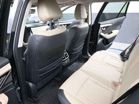 Used 2023 Subaru Outback Limited AWD/4WD image 13