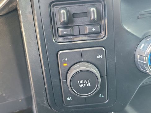Used 2023 Ford F150 Lariat AWD/4WD image 26