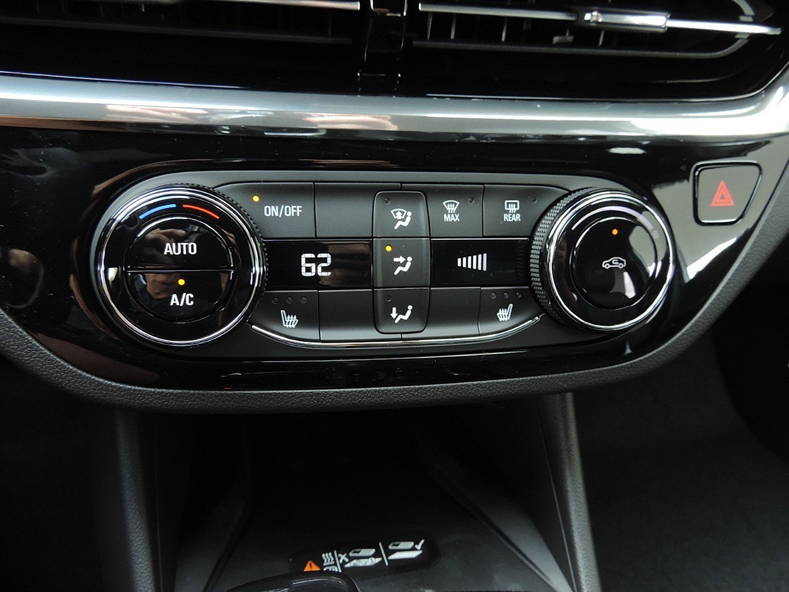 New 2026 Buick Envista Sport Touring w/ Convenience I Package FWD image 18