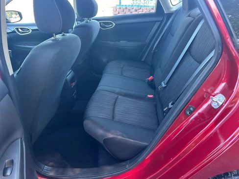 Used 2019 Nissan Sentra SV FWD image 6
