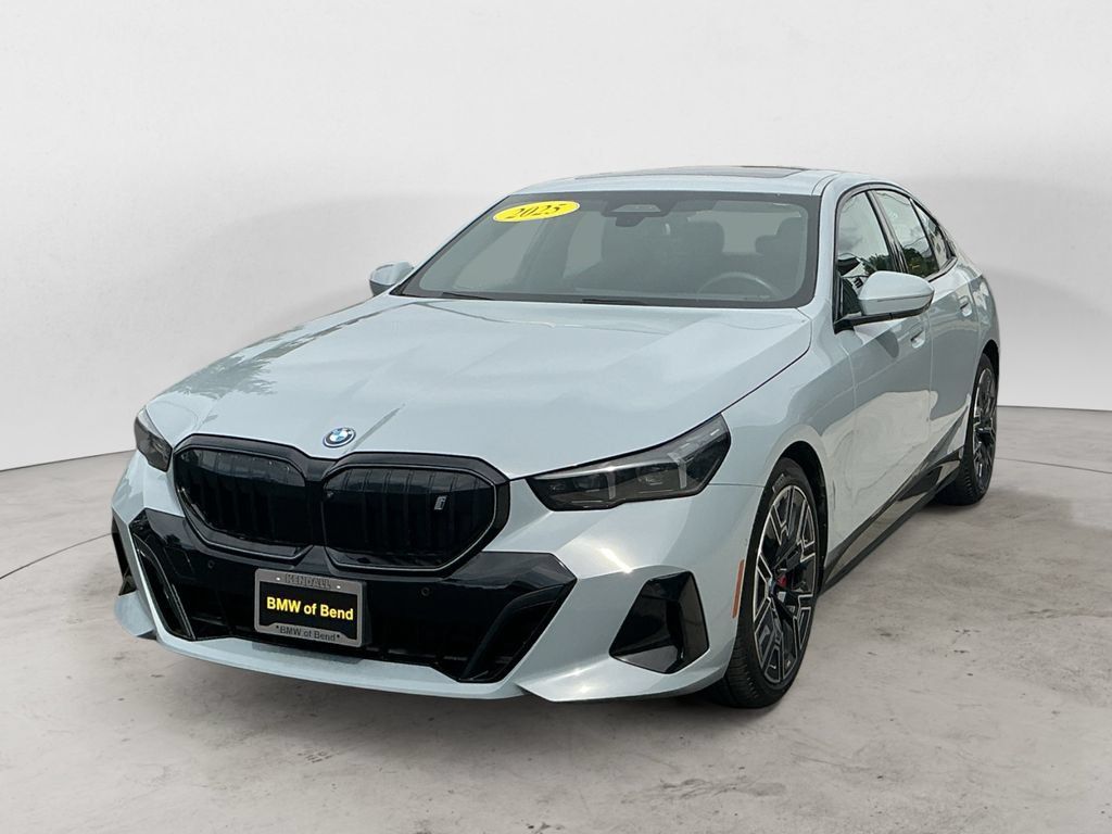 Used 2025 BMW i5 xDrive40 w/ M Sport Package AWD/4WD image 1