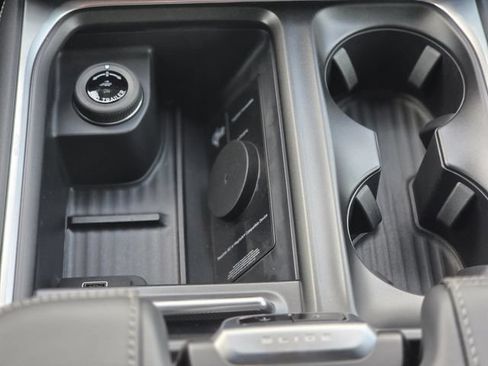 New 2027 Ford Expedition Platinum w/ Stealth Performance Package AWD/4WD image 17