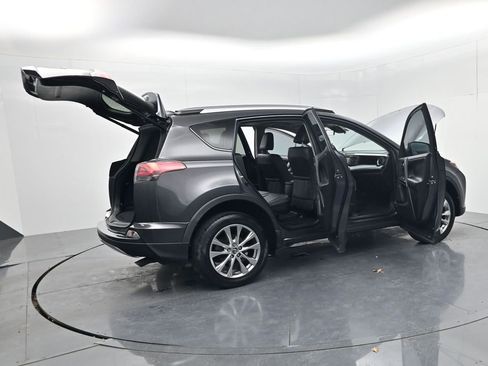 Used 2018 Toyota RAV4 Limited w/ Advanced Technology Package image 52