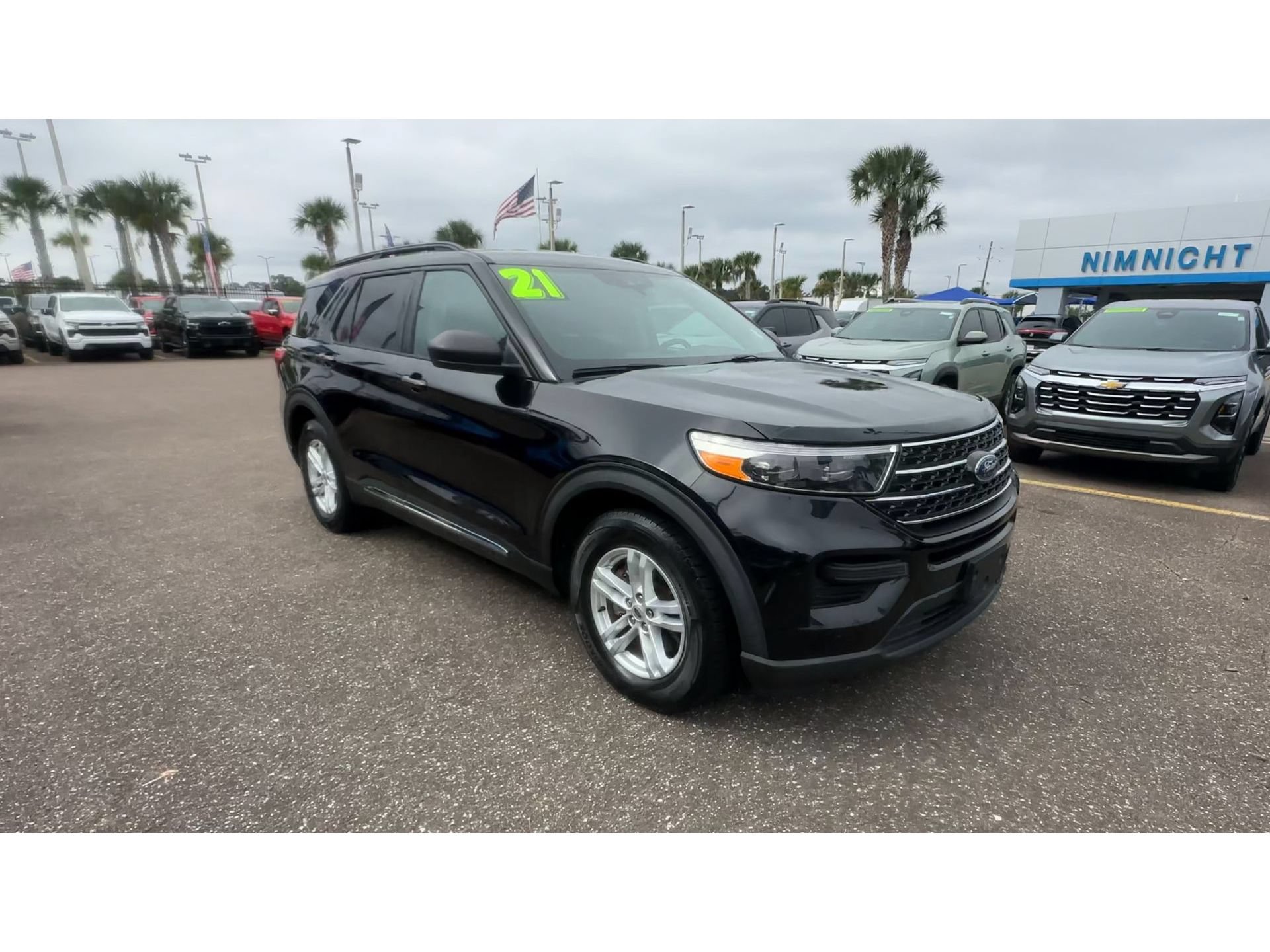 Used 2021 Ford Explorer XLT RWD image 8