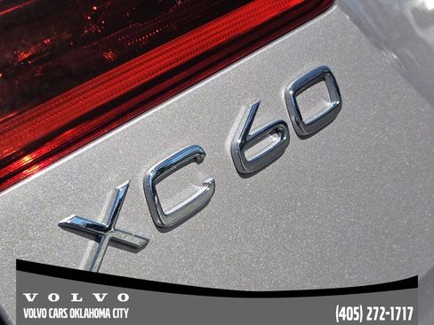 New 2026 Volvo XC60 B5 Plus w/ Protection Package Premier AWD/4WD image 10