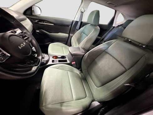 Used 2024 Kia Seltos SX w/ SX Sunroof Package AWD/4WD image 22