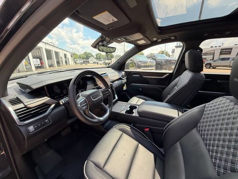 New 2026 GMC Acadia Denali w/ Super Cruise Package AWD/4WD image 11