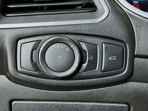 Used 2015 Ford Edge Sport w/ Equipment Group 401A image 17