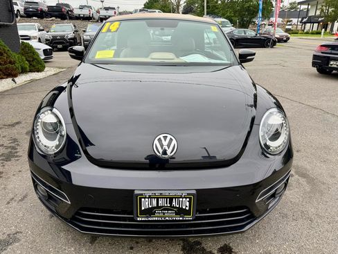 Used 2014 Volkswagen Beetle R-Line image 32