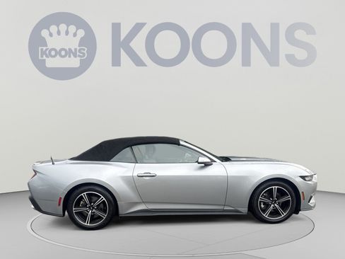 Used 2024 Ford Mustang Premium RWD image 8