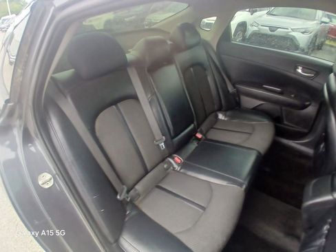 Used 2018 Kia Optima S FWD image 15