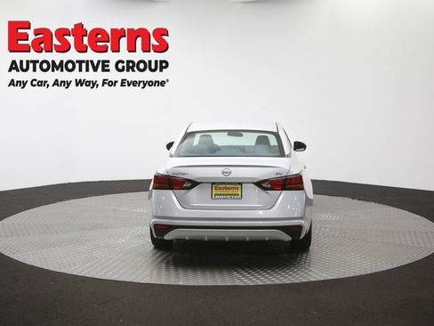 Used 2024 Nissan Altima 2.5 SV FWD image 36