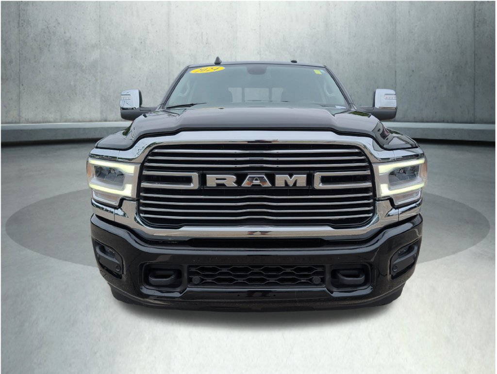 Used 2024 RAM 2500 Laramie AWD/4WD image 11