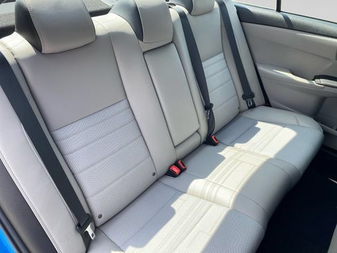 Used 2017 Toyota Camry SE FWD image 14