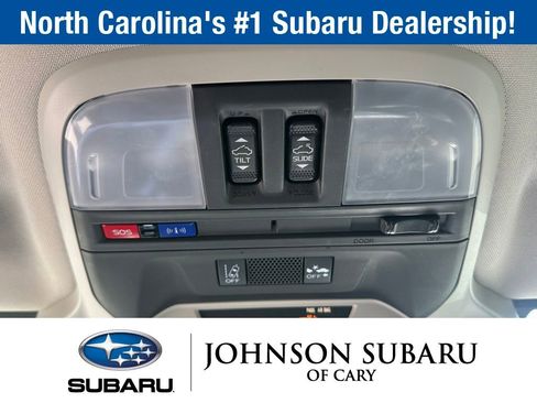 Used 2020 Subaru Crosstrek 2.0i Limited w/ Moonroof Package w/Navigation image 18