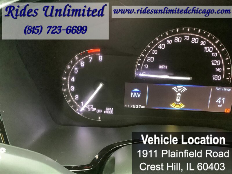 Used 2017 Cadillac XT5 Luxury w/ Driver Awareness Package AWD/4WD image 11