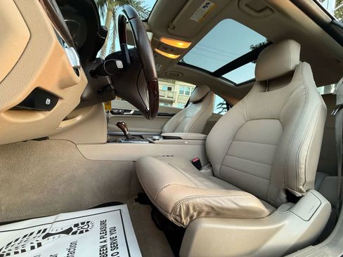 Used 2010 Mercedes-Benz E 550 Coupe image 30