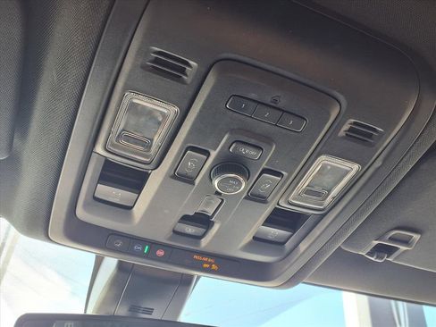 Used 2022 GMC Yukon AT4 image 20