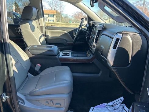Used 2015 GMC Sierra 1500 SLT w/ SLT Crew Cab Value Package image 6
