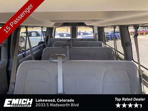 Used 2025 Chevrolet Express 3500 LT w/ LT Preferred Equipment Group RWD image 29