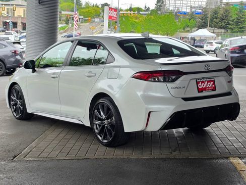 Used 2024 Toyota Corolla XSE FWD image 7